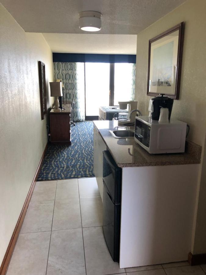 Standard Room Two Double Beds Shared Deck Oceanfront