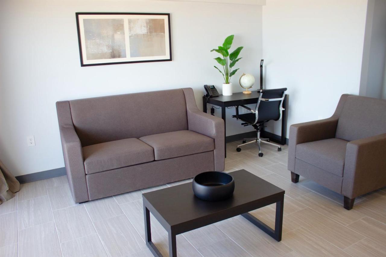 Ocean Front King Suite