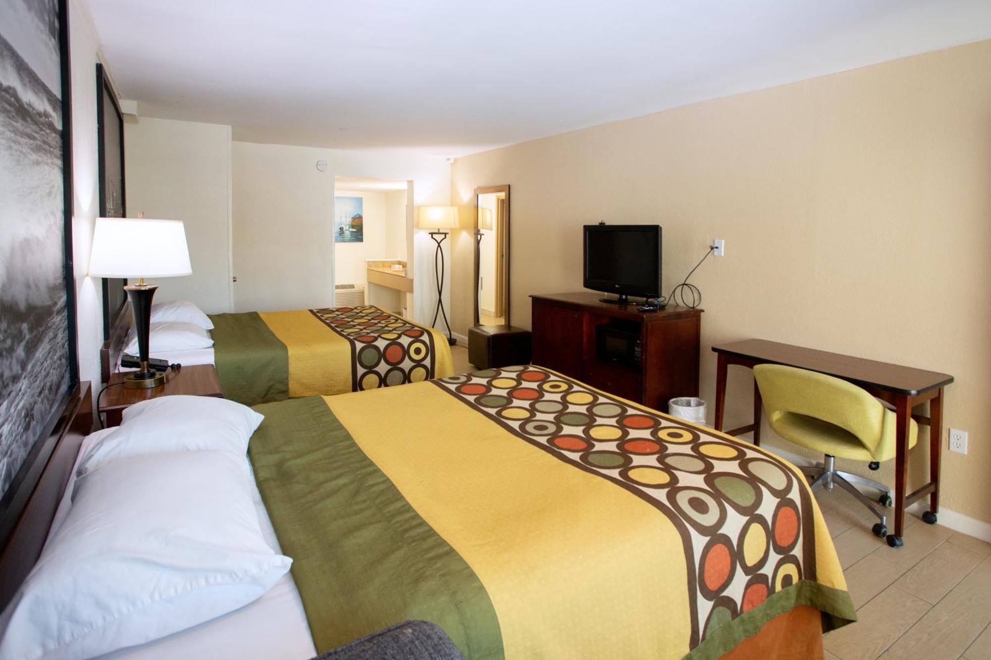 Deluxe Queen Room Two Queen Beds Non-Smoking Pool View