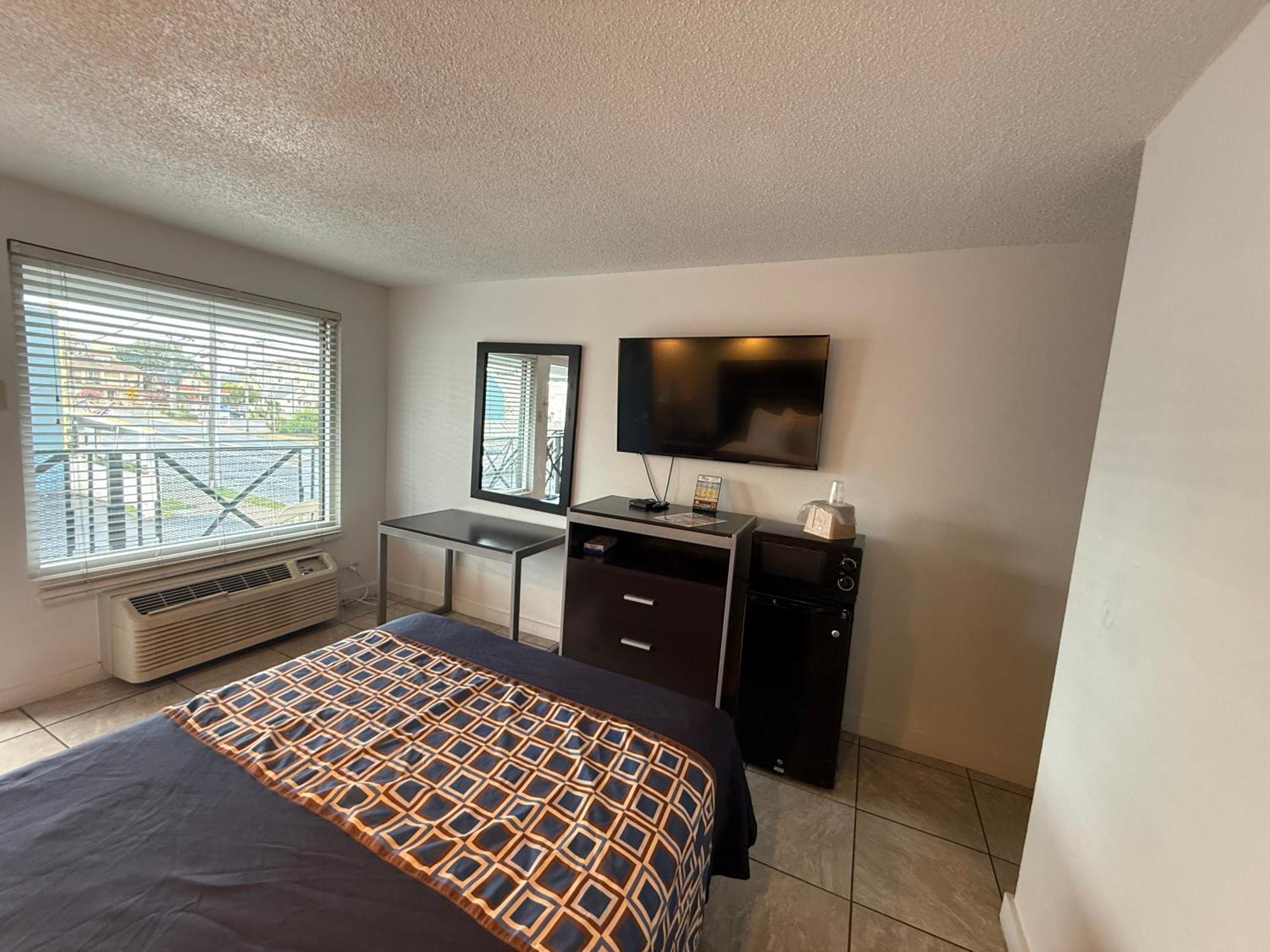 Standard Single Room,1686439514:JPEG