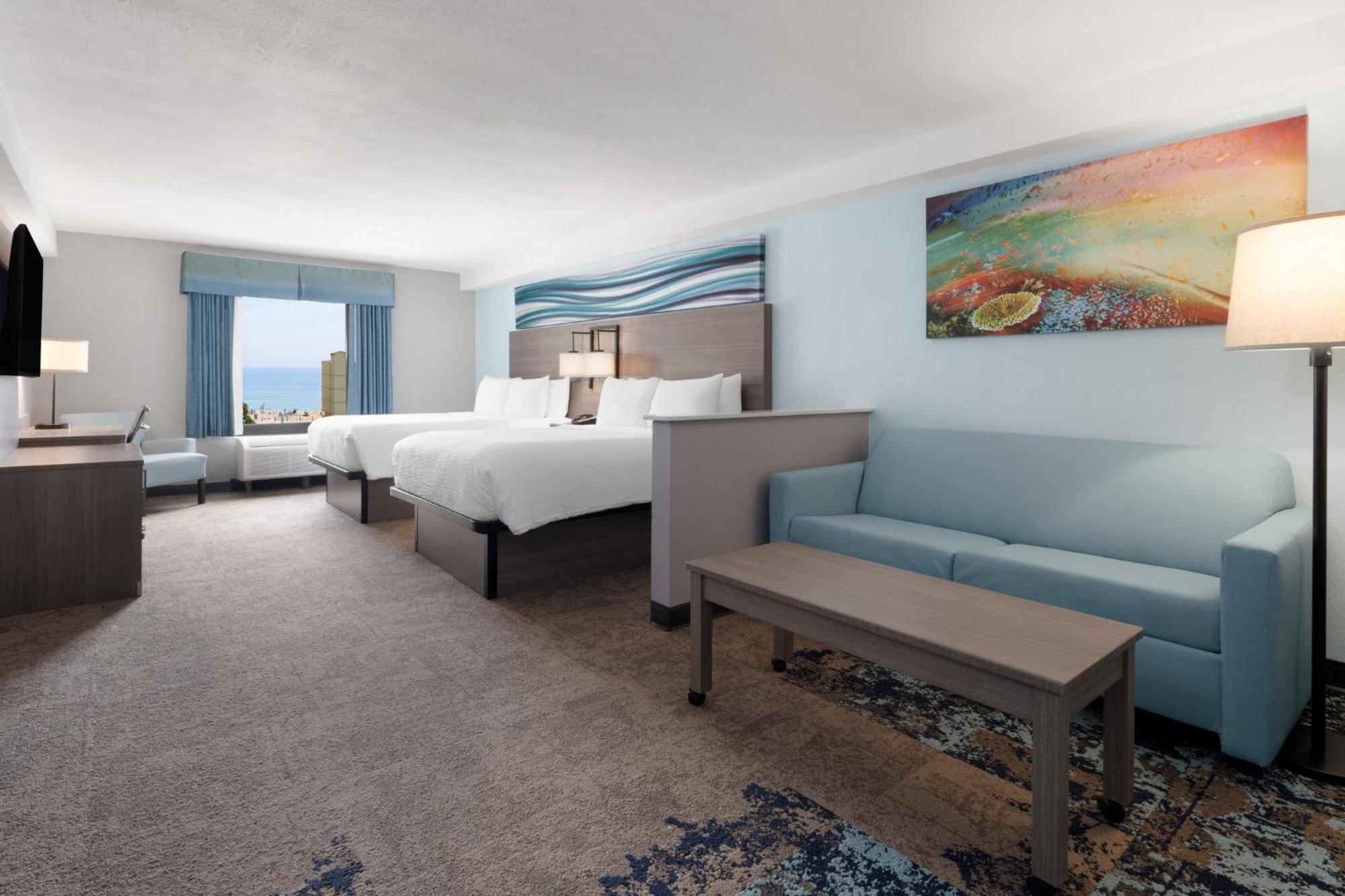 Standard Queen Room Sofa Bed Partial Ocean View