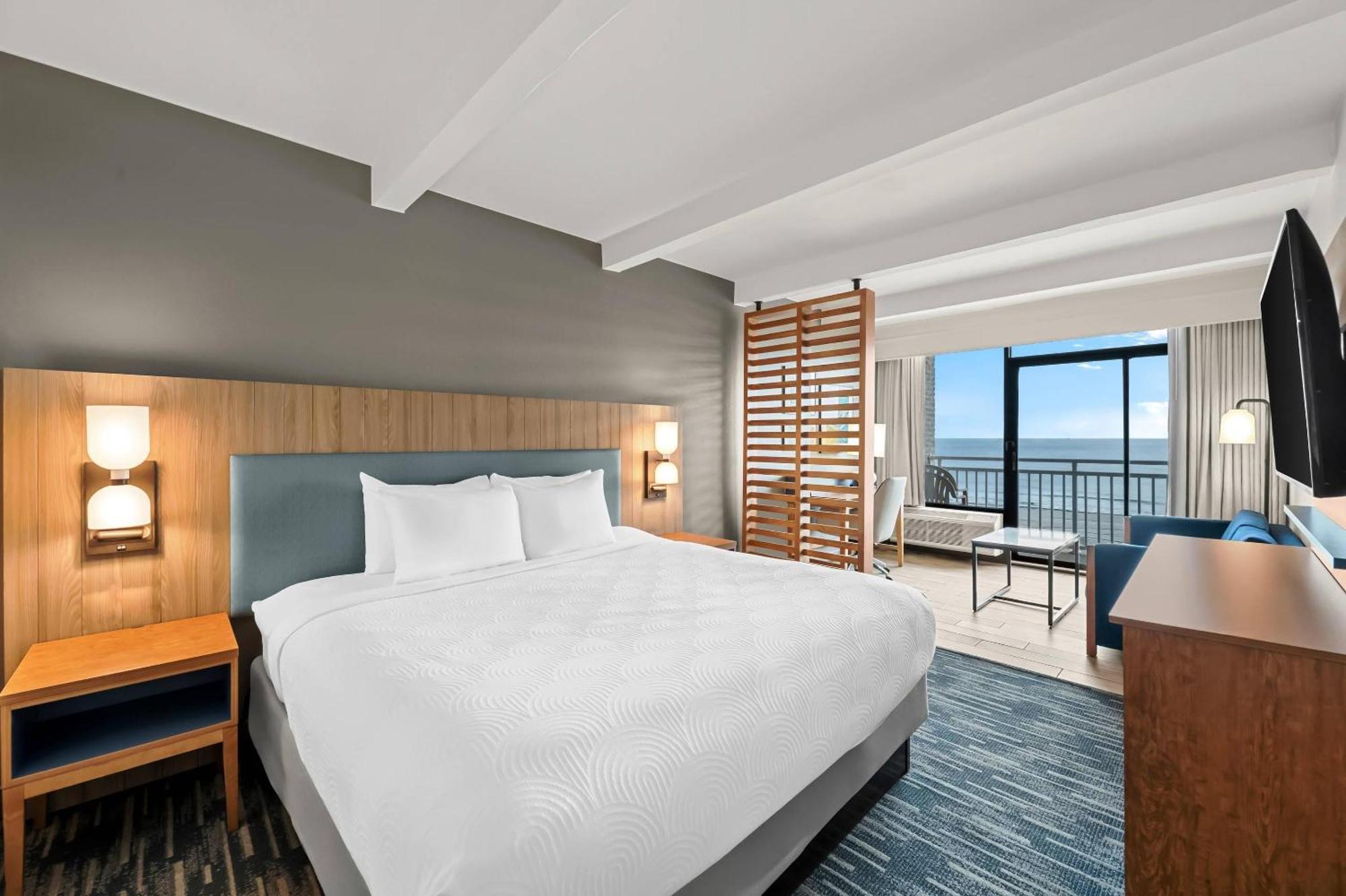 Oceanfront King Room Disability Access
