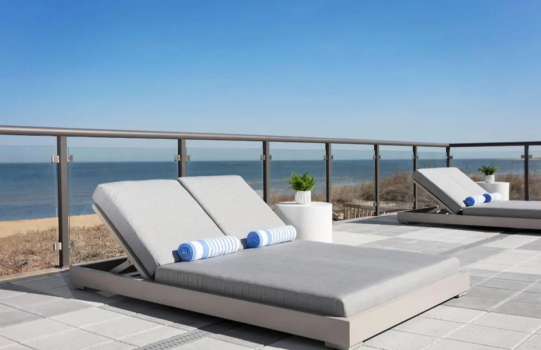 Delta Hotels By Marriott™ Virginia Beach Waterfront Suites-1
