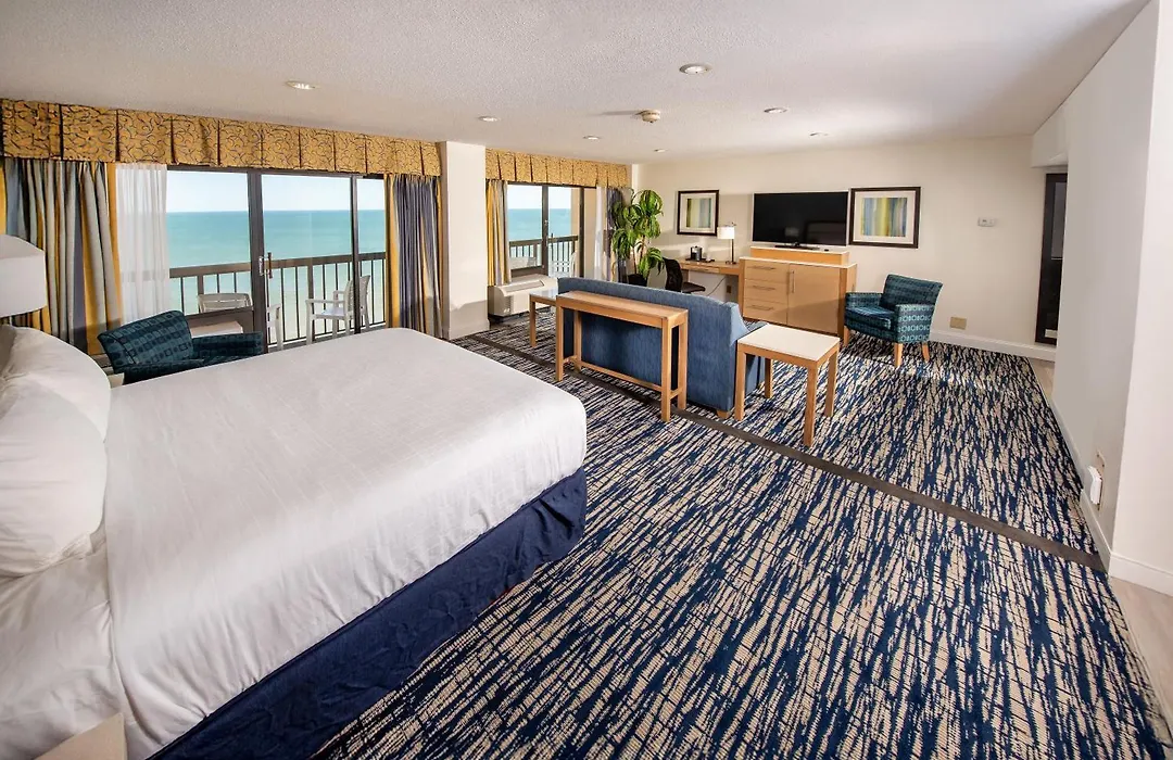 Wyndham Virginia Beach Oceanfront-1