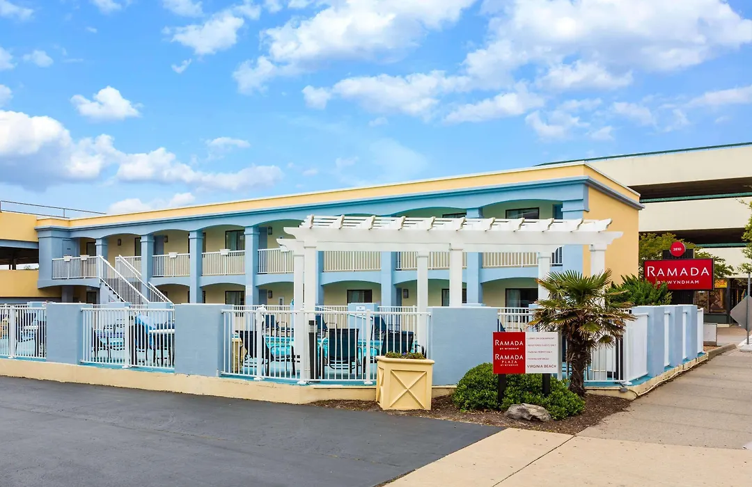 Ramada By Wyndham Virginia Beach-1