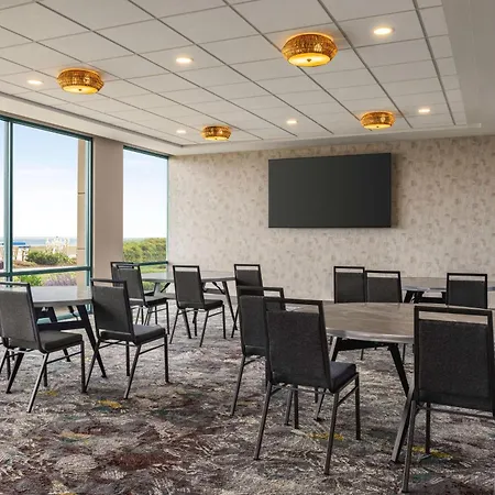 Hampton Inn Virginia Beach-Oceanfront South-2
