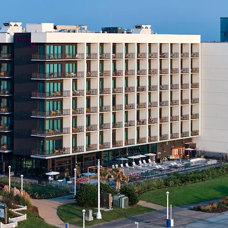 Moxy Virginia Beach Oceanfront-3