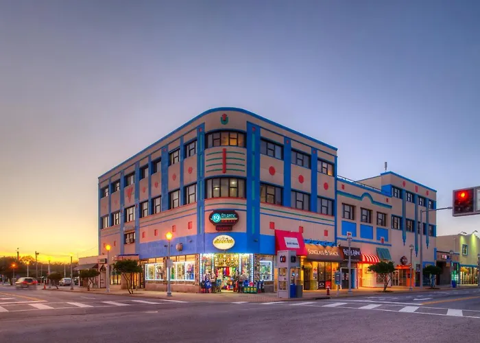 19 Atlantic Hotel Virginia Beach