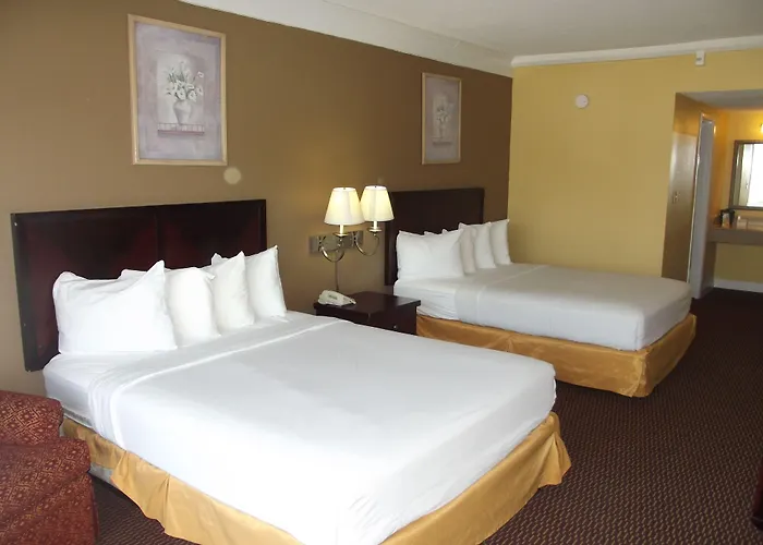 Ambassadors Inn & Suites Virginia Beach