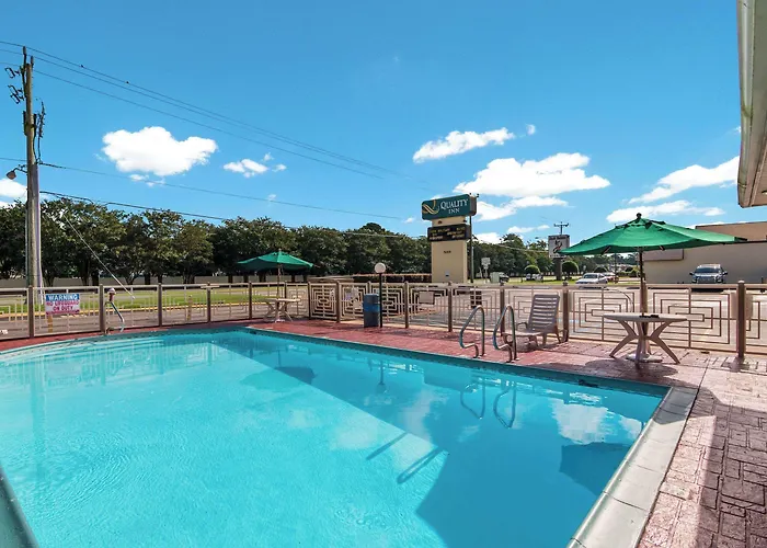 Quality Inn Little Creek Virginia Beach