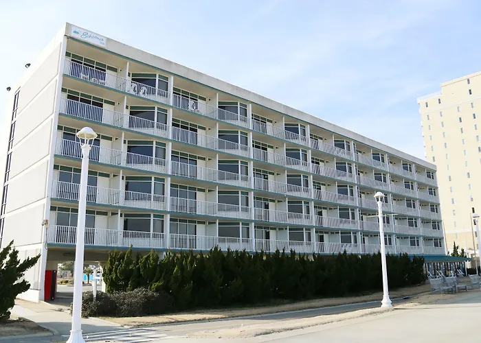 Virginia Beach HotelsSchooner Inn