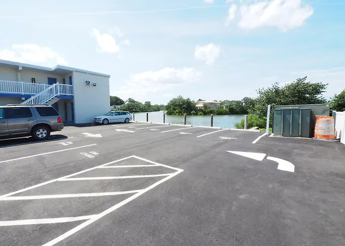 Seashire Inn & Suites Virginia Beach