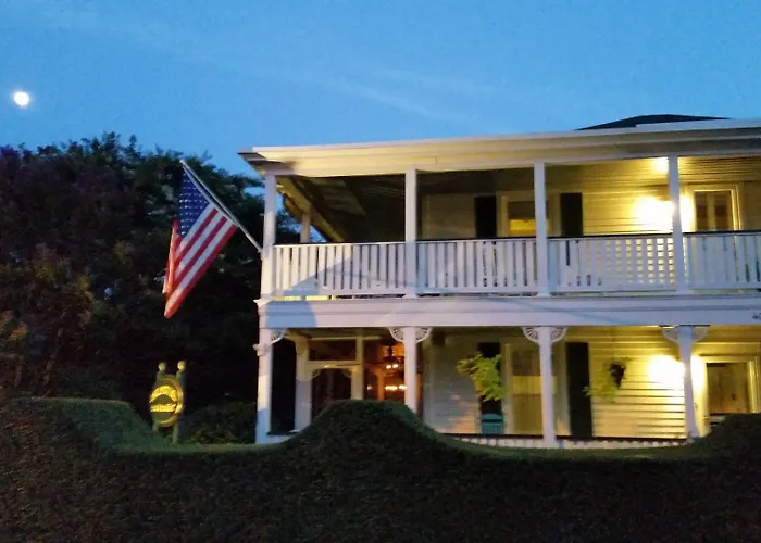 Barclay Cottage Bed And Breakfast Virginia Beach
