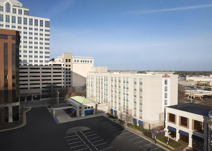 Hilton Garden Inn Virginia Beach Town Center