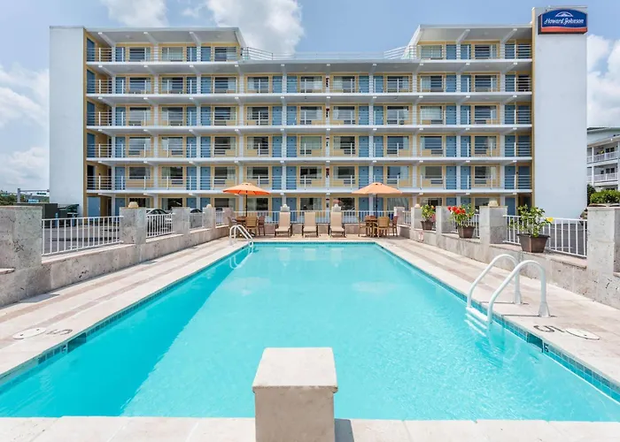 Howard Johnson By Wyndham Virginia Beach At The Beach