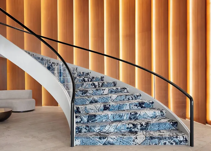 Delta Hotels By Marriott™ Virginia Beach Waterfront Suites